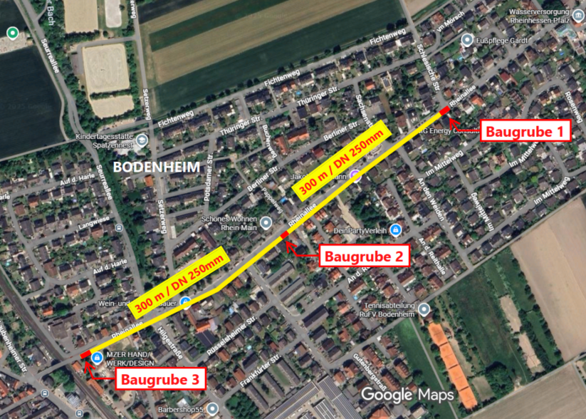 Satellitenkarte von Bodenheim mit drei markierten Baustellen, verbunden durch eine hervorgehobene Leitung.